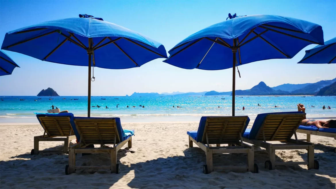 Selong Belanak and Viewpoint